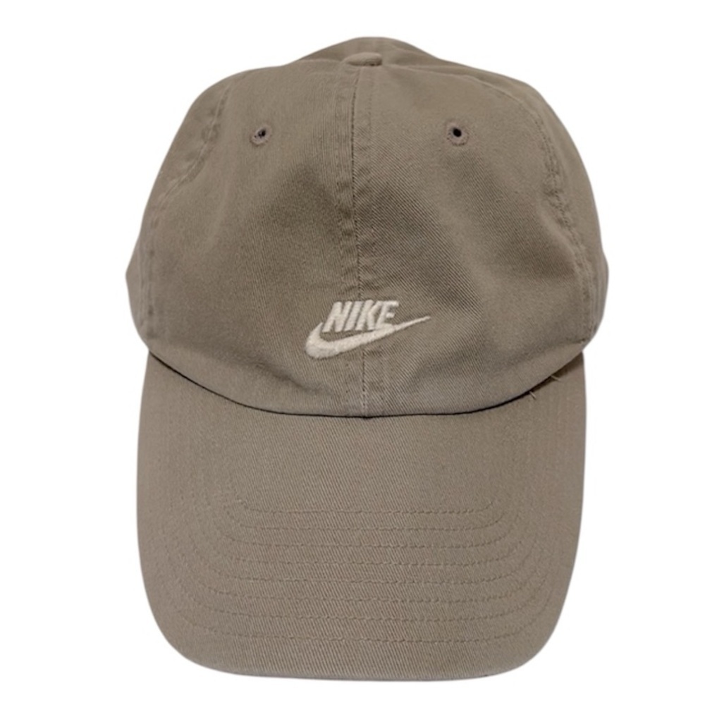 Vintage Nike Pro Classics Tan Beige Fitted Swoosh Hat Cap Men’s size 7 3/8 Y2K